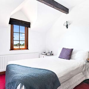 Standard Single Room Non-Smoking